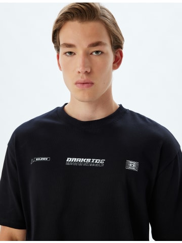 KOTON T-shirt in Schwarz