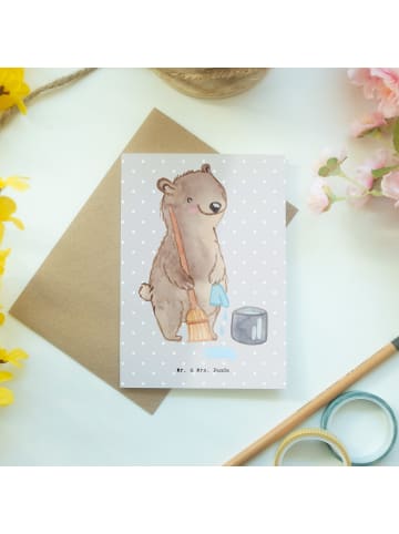 Mr. & Mrs. Panda babykarte Reinigungskraft Herz ohne Spruch in Grau Pastell