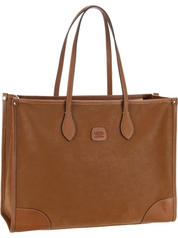 BRIC`s Shopper Life Shopping in Camel