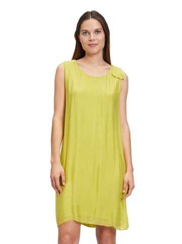 CARTOON Sommerkleid aus Seiden-Viskose-Chiffon in Celery Green