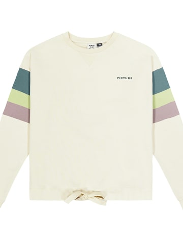 PICTURE W TRISSE CREW