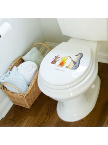 Mr. & Mrs. Panda Motiv WC Sitz Pinguin Lagerfeuer ohne Spruch in Weiß
