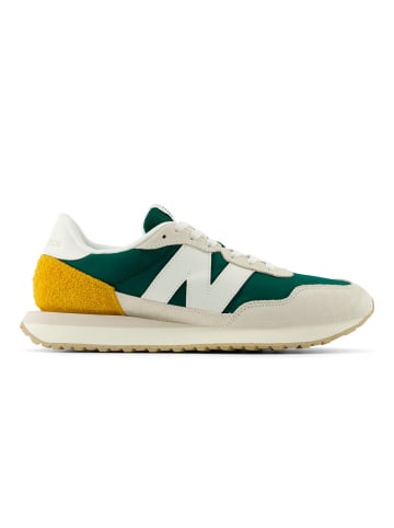 New Balance Sneackers 237 in Grün