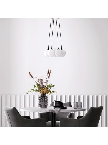 home24 Pendelleuchte KJUL 7-flammig in Metall Schwarz / Opalglas Weiß