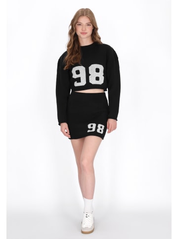 myMo Women Sweater in black white
