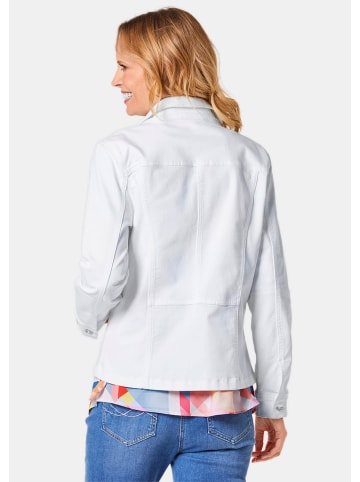 GOLDNER Kurzgröße:  Zeitlose Jeansjacke mit tollen Details in weiß
