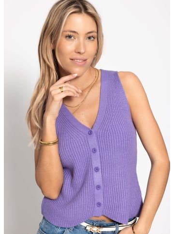 SASSYCLASSY Strick-Top mit Knopfleiste und tiefem V-Ausschnitt in Flieder