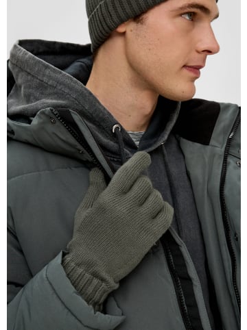 s.Oliver Handschuhe in 7909_olivgrün