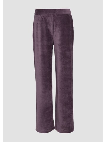 QS Hose in 4988_aubergine