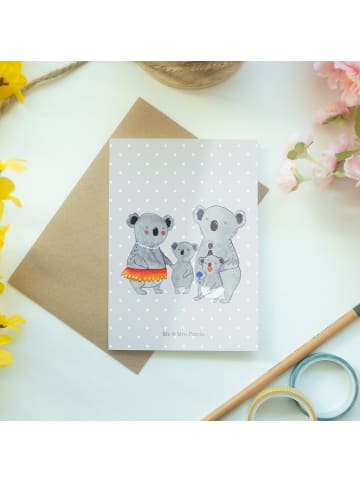 Mr. & Mrs. Panda Grußkarte Koala Familie ohne Spruch in Grau Pastell