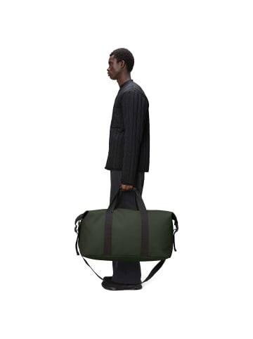 RAINS Hilo - Reisetasche L 60 cm (green) in grün