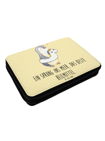 Mr. & Mrs. Panda Federmappe Sommermeerheilkraft Motiv mit Spruch in Gelb Pastell