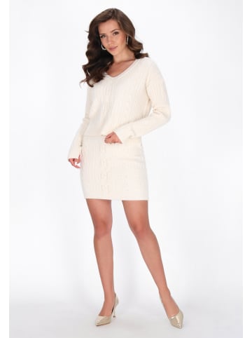 faina Women Sweater in offwhite