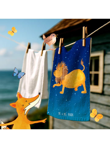 Mr. & Mrs. Panda Gästehandtuch Sternzeichen Löwe ohne Spruch in Sternenhimmel Blau