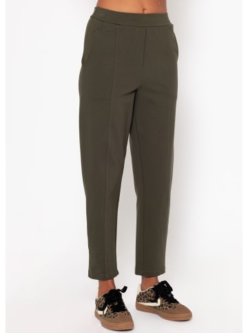 SASSYCLASSY Jersey Chinos mit Ziernaht in Khaki