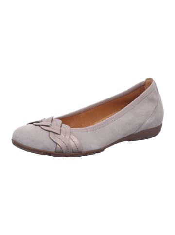 Gabor Ballerina in beige