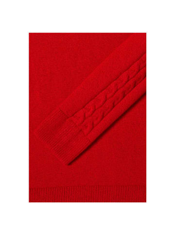 Cecil Pullover in Fiery Red