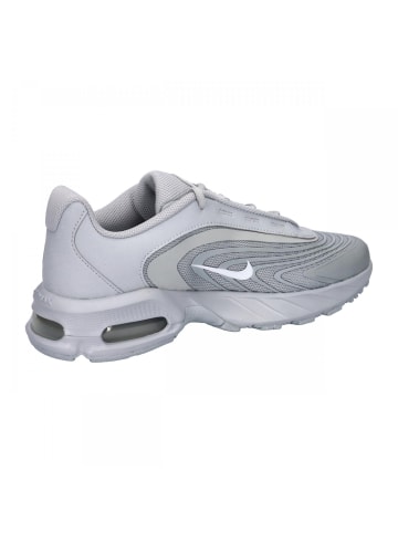 Nike Sneaker Herren Air Max Fire in Grau