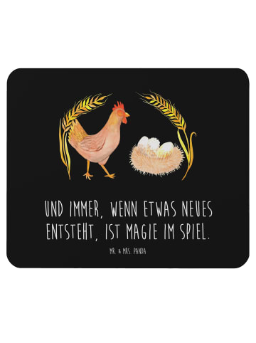 Mr. & Mrs. Panda Mauspad Huhn Stolz mit Spruch in Schwarz