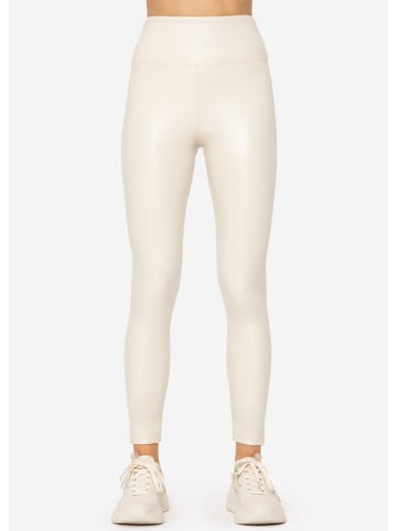 SASSYCLASSY Thermo Leggings in Lederoptik in Hellbeige