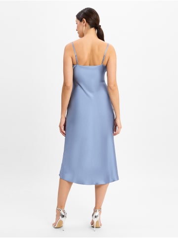 Marie Lund Abendkleid in hellblau - 0002