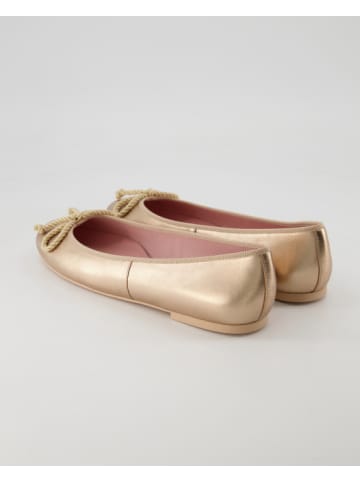 Pretty Ballerinas Ballerinas in Gold