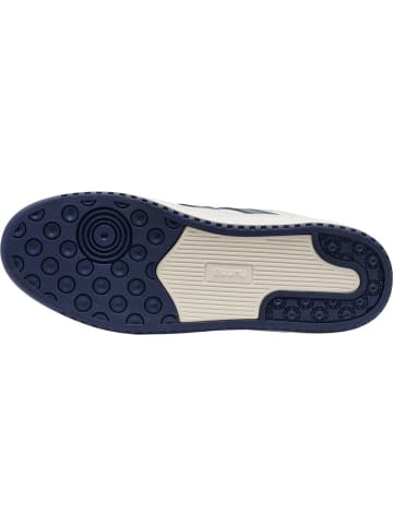 Hummel Sportschuh in Weiß