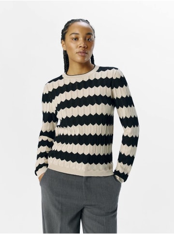 Object Pullover in sandshell
