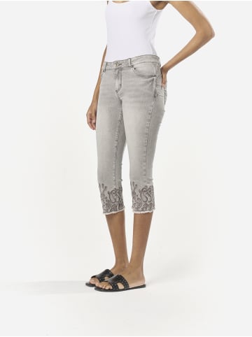 KOROSHI Stickte, niedrige Push-up-Capri-Hosen in Schwarzer denim