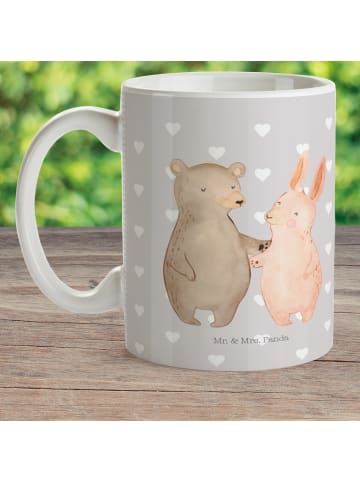 Mr. & Mrs. Panda Tasse Bär und Hase Umarmen ohne Spruch in Grau Pastell