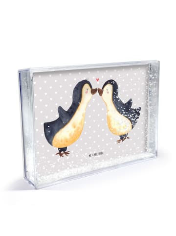 Mr. & Mrs. Panda Schüttelrahmen Pinguine Kuss ohne Spruch in Grau Pastell