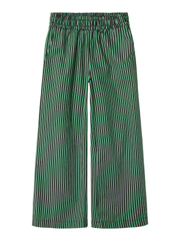 name it Hose in Bright Green