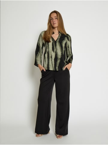 Peppercorn Bluse in Grape Leaf Print