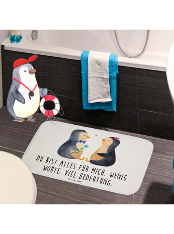 Mr. & Mrs. Panda Badematte Pinguin Pärchen mit Spruch in Weiß