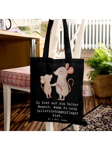 Mr. & Mrs. Panda Büchertasche Heilerziehungspfleger Herz mit Spruch in Schwarz