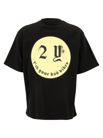 2Y Studios 2Y Studios in black