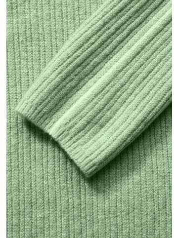 Street One Pullover in gleam green mel.