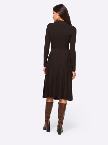 Heine Strickkleid in schoko