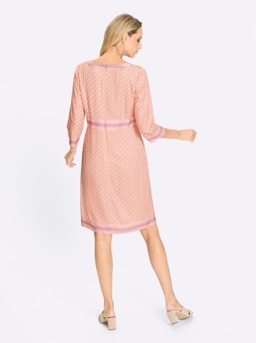 Heine Webkleid in apricot-rosé-bedruckt