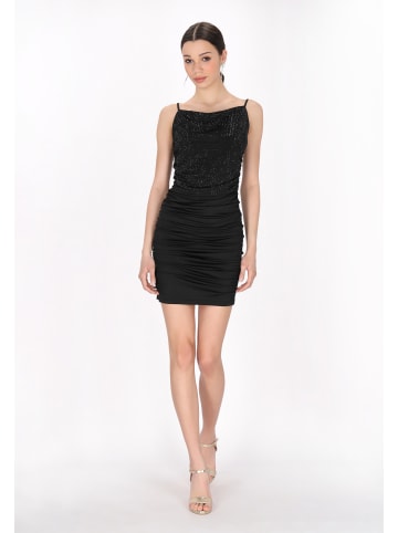 myMo at night Women Dress in black
