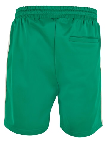 Urban Classics Urban Classics in froggreen