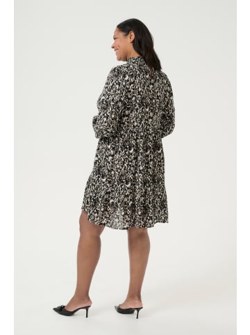KAFFE curve Kleid KCmiana Regular fit in Black/ElefantS. GraphicFlower