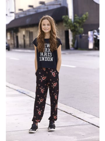 Kidsworld Haremshose in schwarz-geblümt-bedruckt