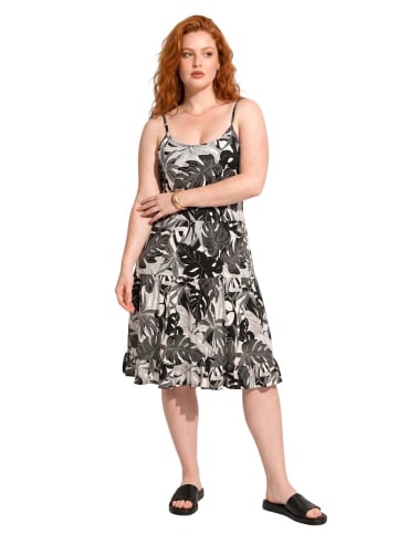 Shape Of You Kleid in Schwarz