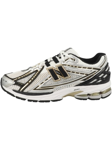 New Balance Sneaker low M 1906 in silber