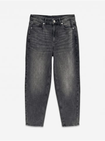 Vero Moda Mom Jeans in Dark Grey Denim