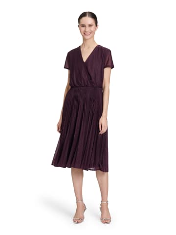 Vera Mont Cocktailkleid mit Plissee in Purple/Purple