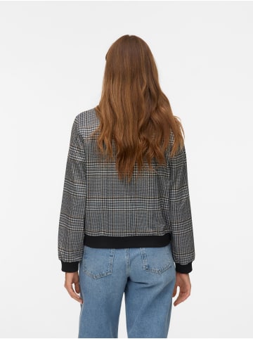 Vero Moda Jacke in Black