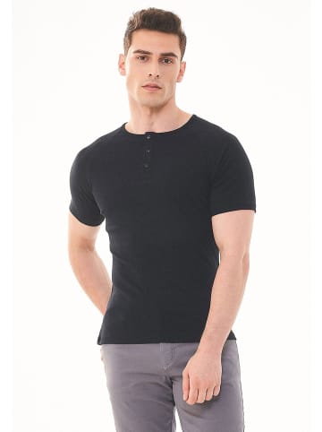 Organication T-Shirt "MCASUAL515" in Schwarz