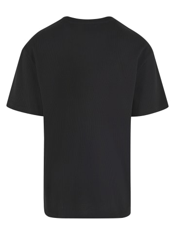 Urban Classics T-Shirts in black